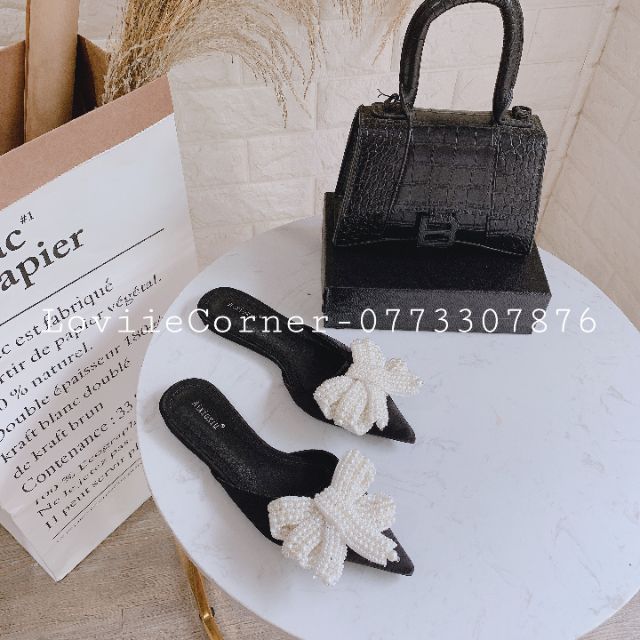 SỤC NỮ MŨI NHỌN LOVIIECORNER D190719