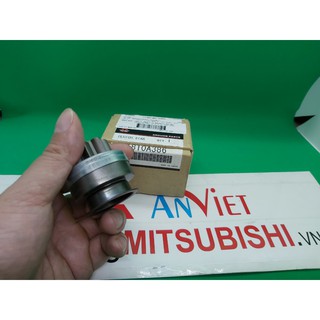 Măng đích đề xe Mitsubishi Outlander