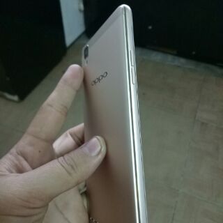 Điện thoại oppo F1