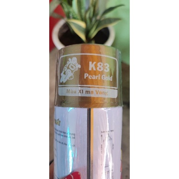 Xịt Win K83 màu xi mạ vàng