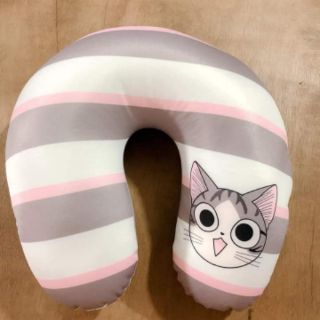 GỐI KÊ CỔ HẠT XỐP