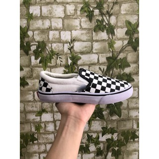 Giày thể thao sneaker kẻ caro