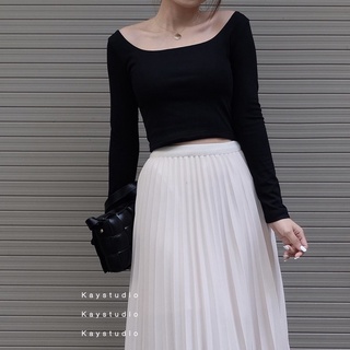 [KAYSTUDIO] ÁO CROP ĐEN BẸT VAI TD