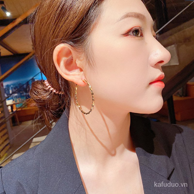 Đôi Khuyên Tai Vòng Tròn Lớn Thời Trang Hàn Quốc Sành Điệu Cho Nữ 925 | BigBuy360 - bigbuy360.vn