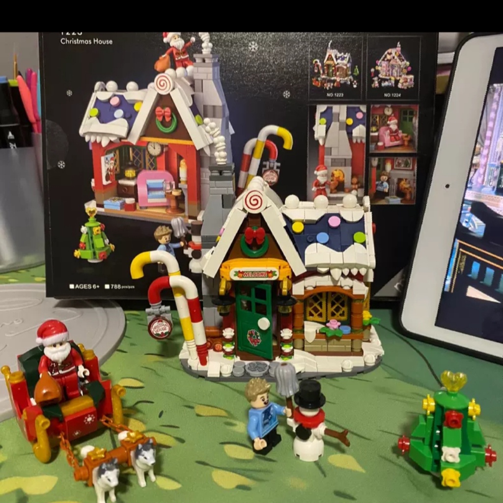 Bộ mô hình lắp ráp LOZ khối xây dựng đồ chơi mô hình nhà Giáng sinh Christmas house