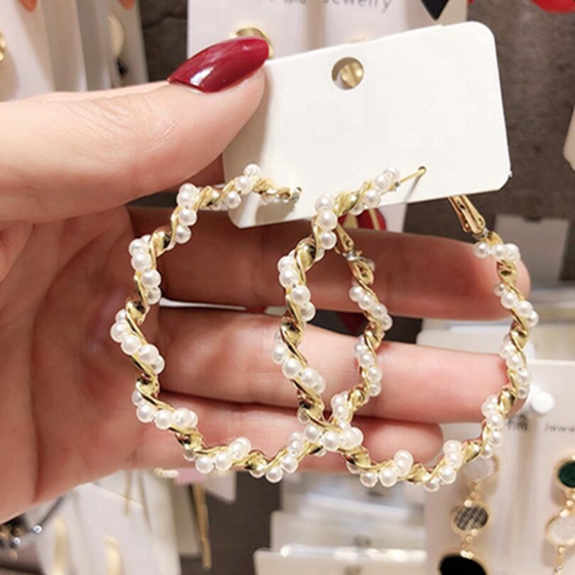 Khuyên tai kim loại tròn cổ điển thời trang đơn giản đính ngọc trai phong cách Hàn Quốc dành cho nữ