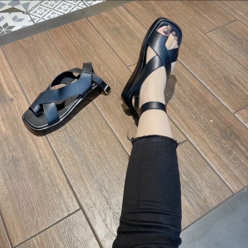 SANDAL QUAY CHÉO BẢN TO KIỂU DÁNG HÀN QUỐC HOTTREN