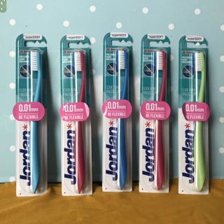 Bàn Chải Đánh Răng Jordan Click Gum Protector