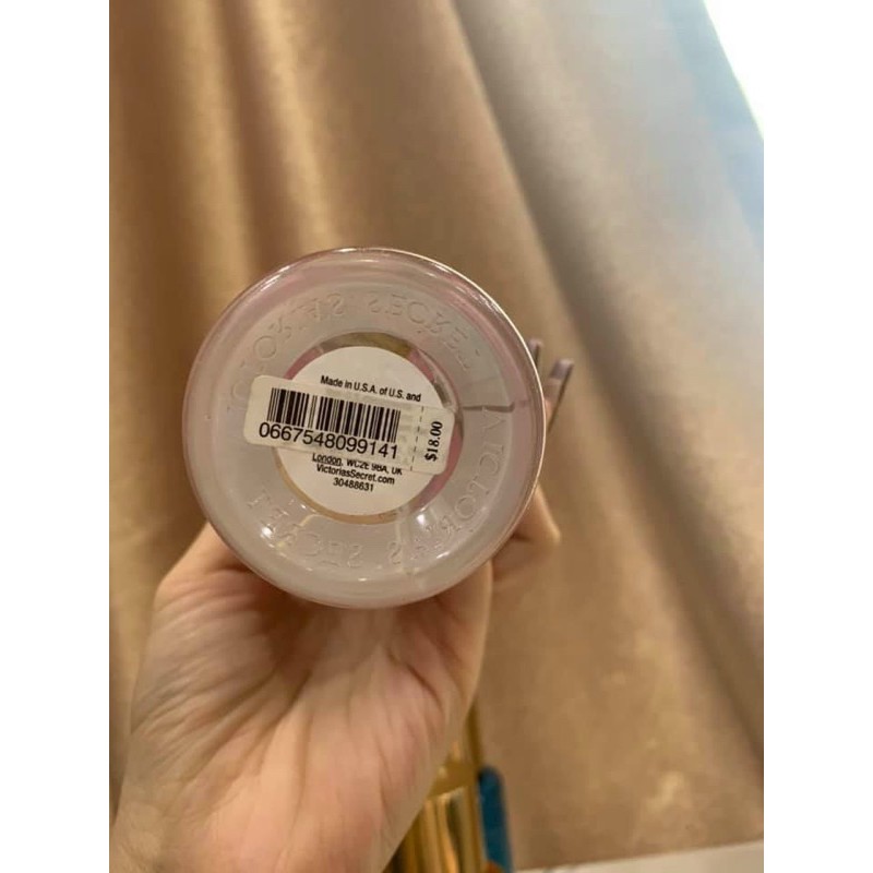 XỊT TOÀN THÂN VICTORIA SECRET MÙI AMBER | BigBuy360 - bigbuy360.vn