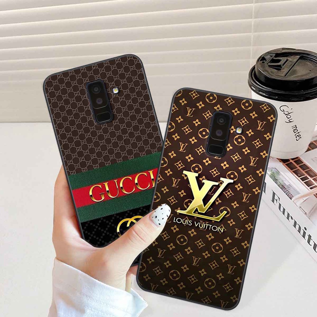 Ốp Samsung J8 in hình thương hiệu L.V, N.I.K.E cá tính, đẳng cấp