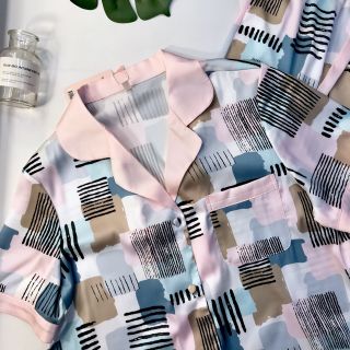 Set bộ mặc nhà dáng pizama lụa đùi