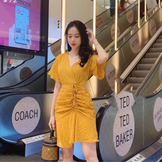 Đầm vàng xốp nhún ( kèm clip - ảnh thật)