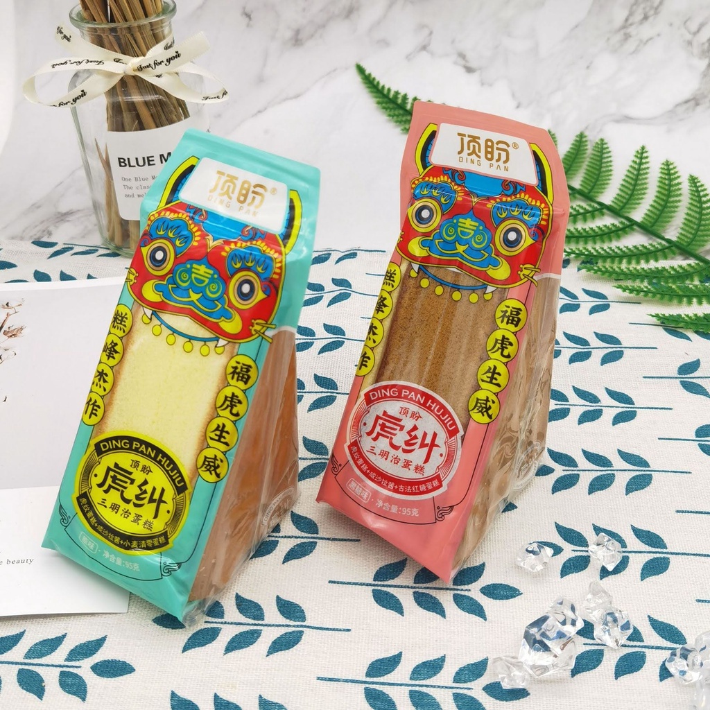 Bánh sanwich bông lan tam giác Đài Loan vị socola/matcha/dâu