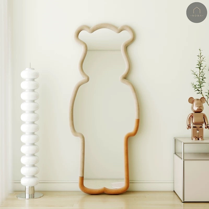 Gương sàn hình gấu trang trí phòng khách, studio, gương nhập khẩu cao cấp