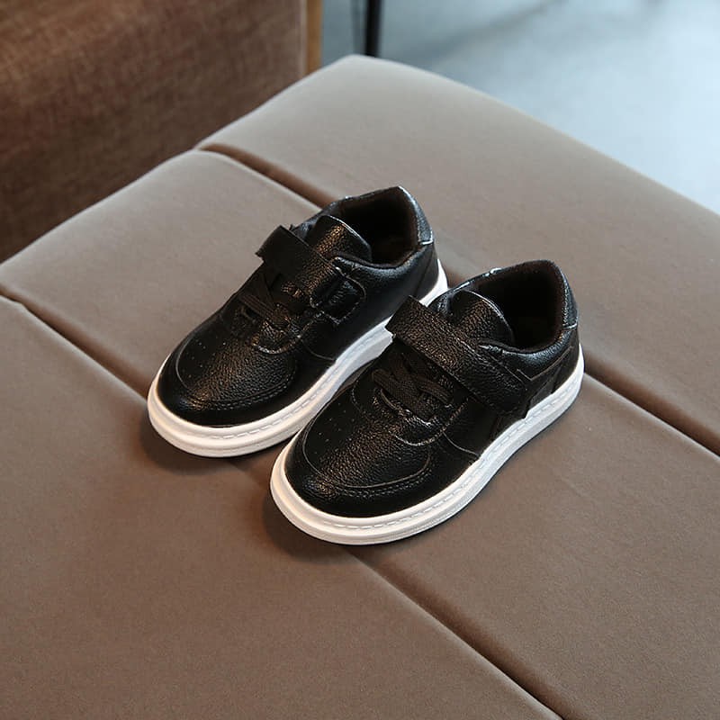 Giày Thể Thao học sinh bé trai và bé gái