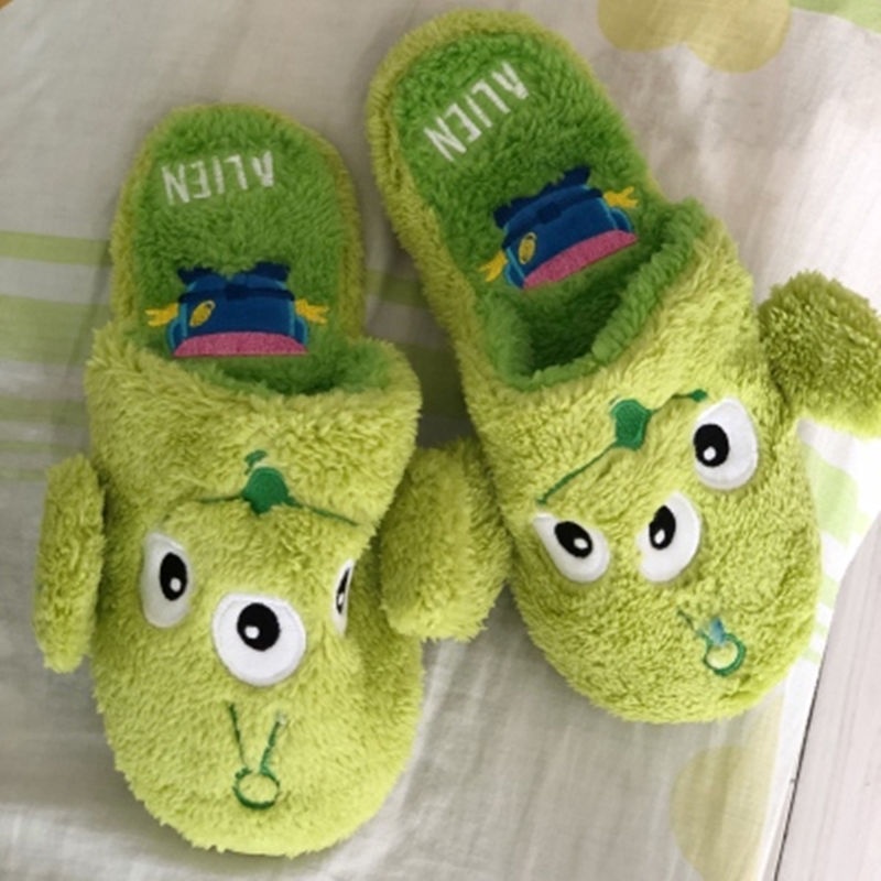 Dép bông mang trong nhà họa tiết nhân vật hoạt hình đáng yêu