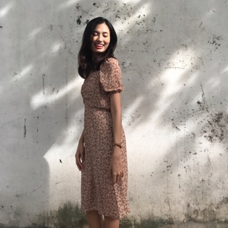 Đầm hoa nhí tay phồng