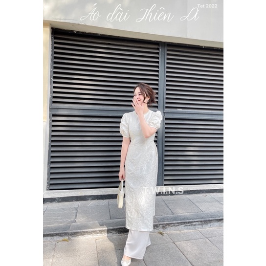 Áo dài Thiên Di thiết kế by Twins (kèm quần lụa)
