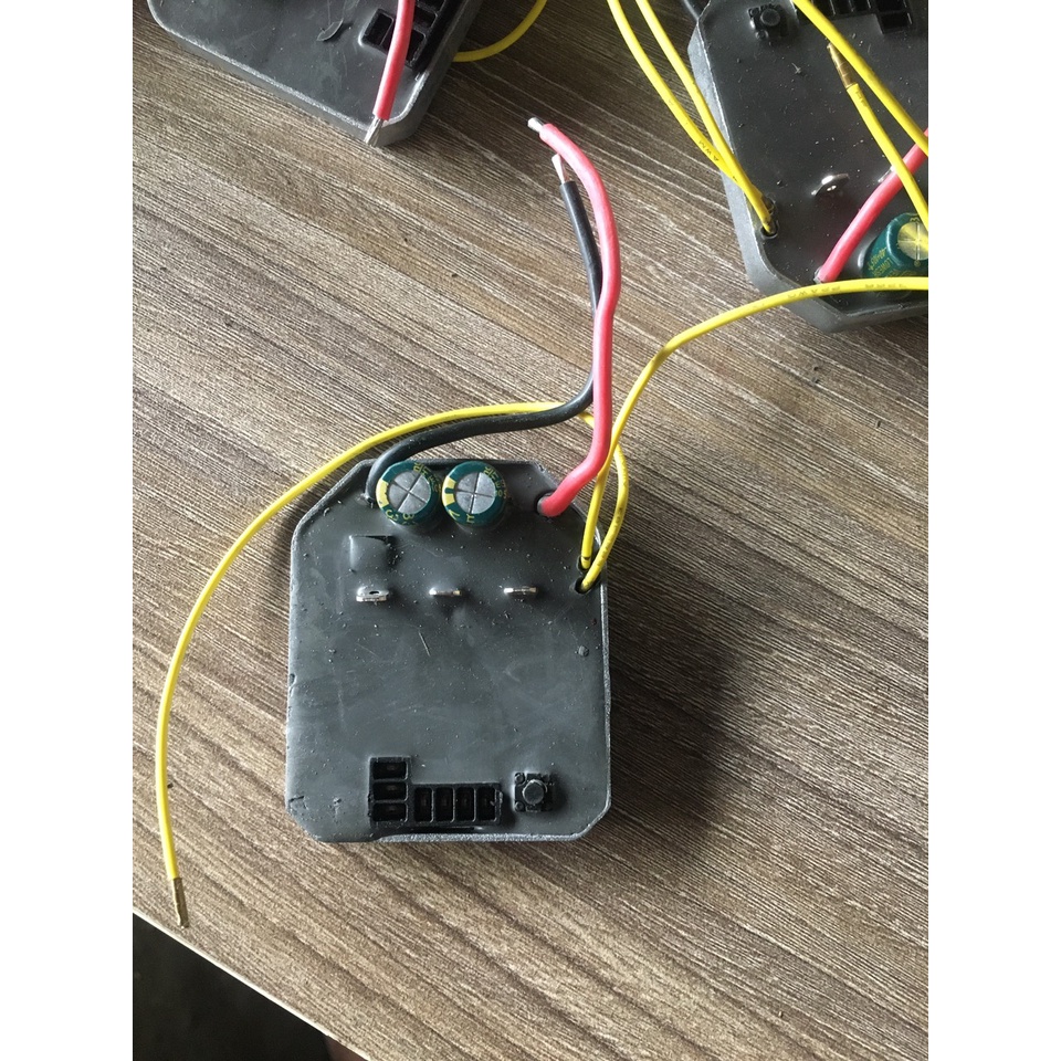 Mạch máy mài pin 18v