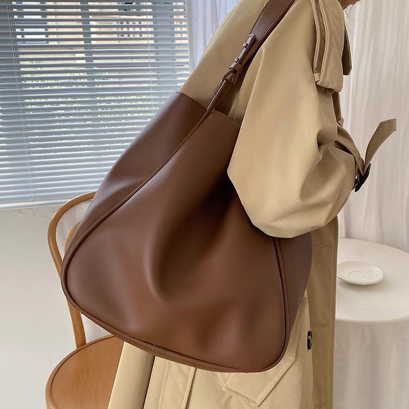 (Có sẵn Đen,Nâu,Be) Túi da đeo vai sức chứa lớn da đẹp túi phù hợp đi học đi làm