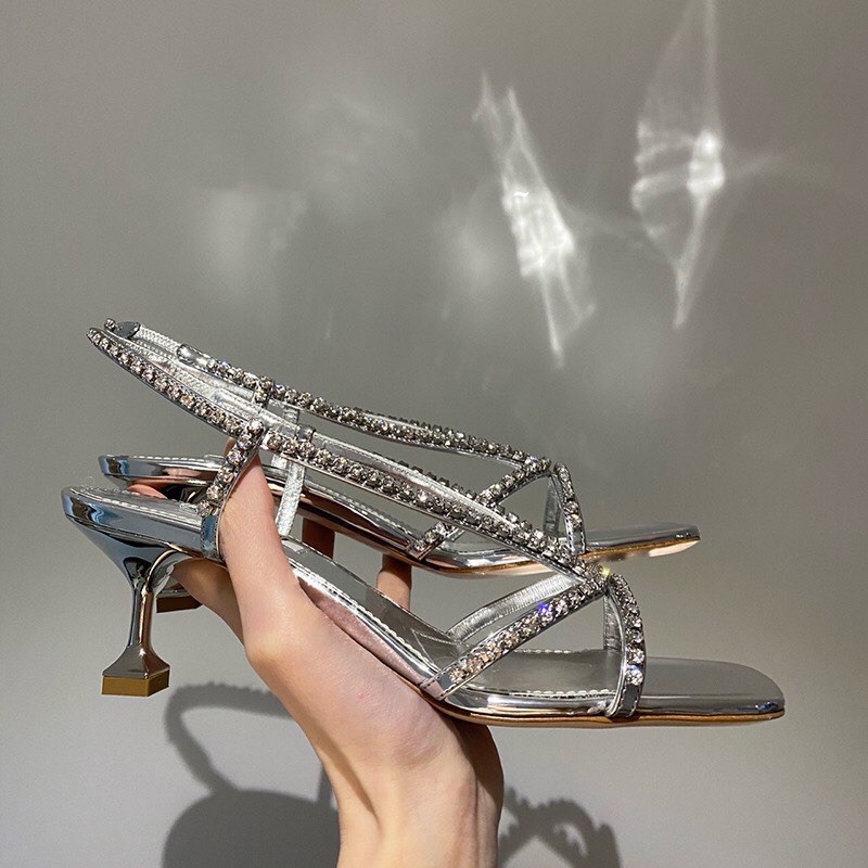 Sandal dây đá miumiu đá sáng