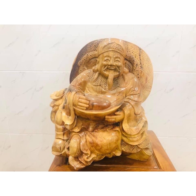 Thần tài gỗ xá xị