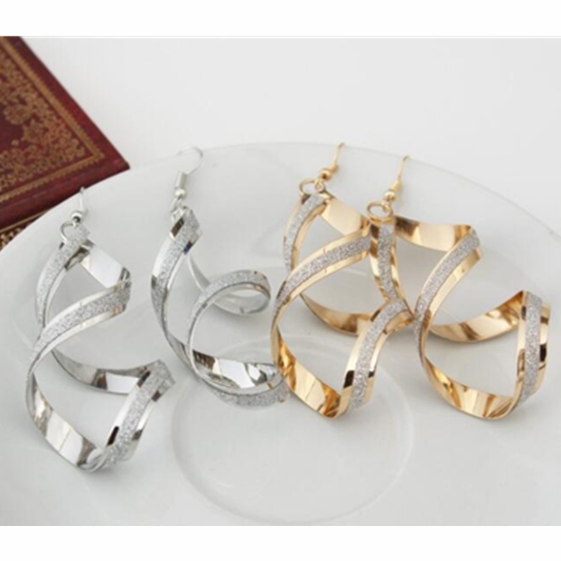 Khuyên tai thiết kế xoắn ốc phong cách Âu Mỹ cá tính thời trang