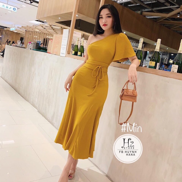 VÁY BODY LỆCH VAI DÂY EO NHÚM 2 MÀU