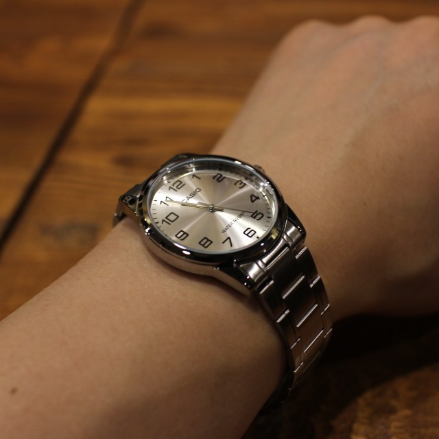 Đồng hồ nam Casio chính hãng MTP-V001, dây kim loại