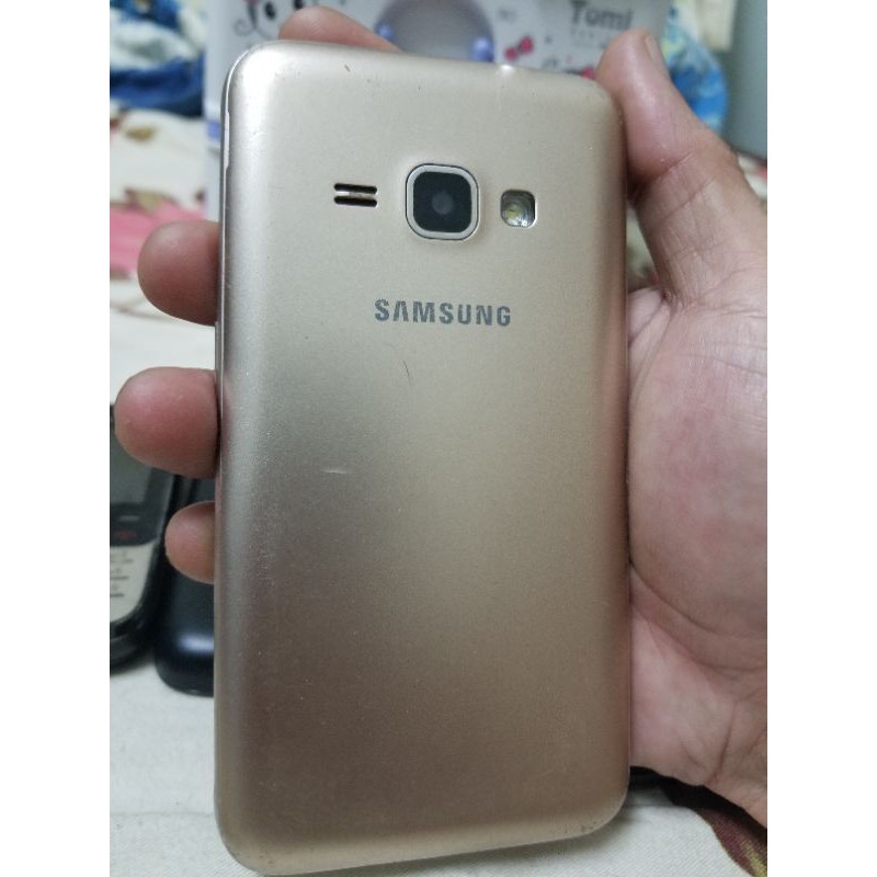 Điện thoại J120H bể màn