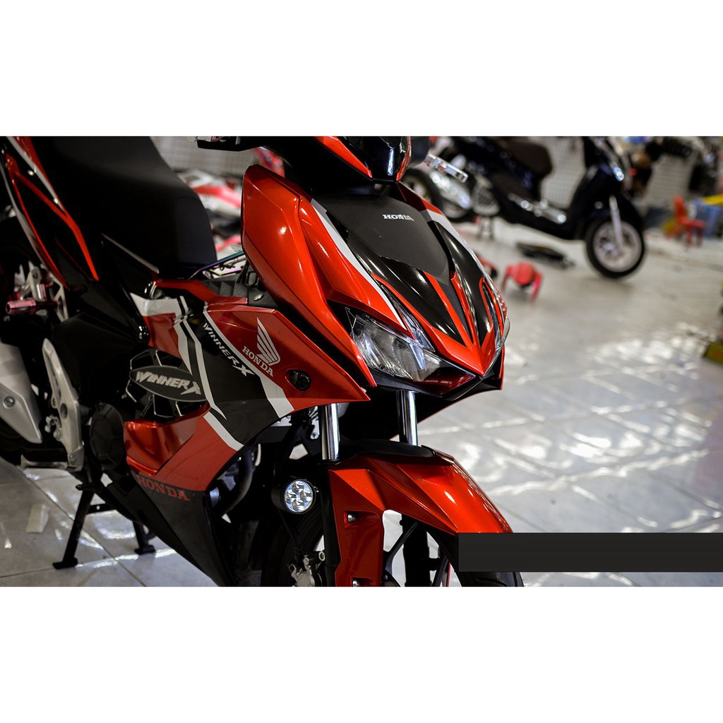 Tem trùm xe Winner X đỏ đen, độ thiết kế team dán phủ decal xe máy giá rẻ đẹp