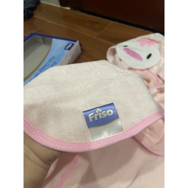 Khăn choàng tắm có nón Friso cho bé(Hồng_Vàng)