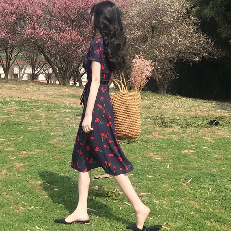 Đầm Tay Ngắn Cổ Chữ V Khoét Sâu In Hoạ Tiết Phong Cách Boho Xinh Xắn Cho Phụ Nữ | BigBuy360 - bigbuy360.vn