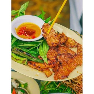 Vú heo ướp chao - q12