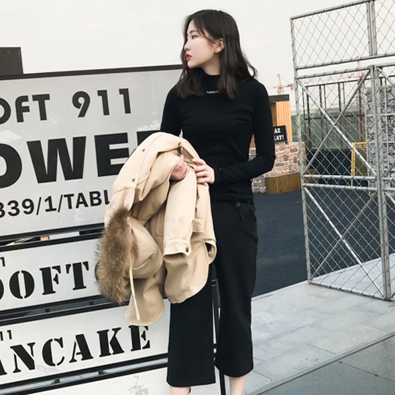 Áo thun nữ cổ tròn dài tay thêu chữ B