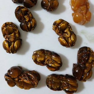Tỳ hưu đá mắt hổ mông to