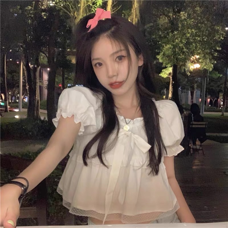 Áo croptop nơ
