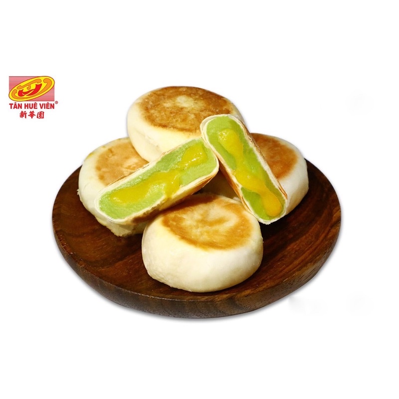 Bánh pía kim sa dứa Tân Huê Viên