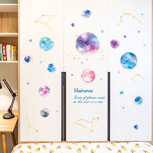 Decal trang trí tường - Hành tinh màu sắc độc lạ
