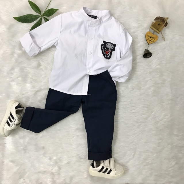 Quần kaki bé trai