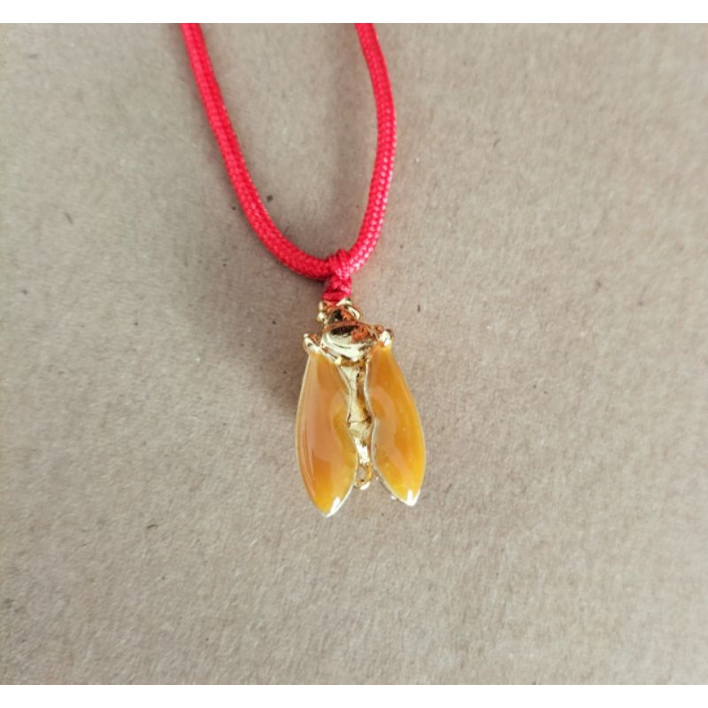 Charm ve sầu may mắn học tập làm handmade có móc đầu và đuôi