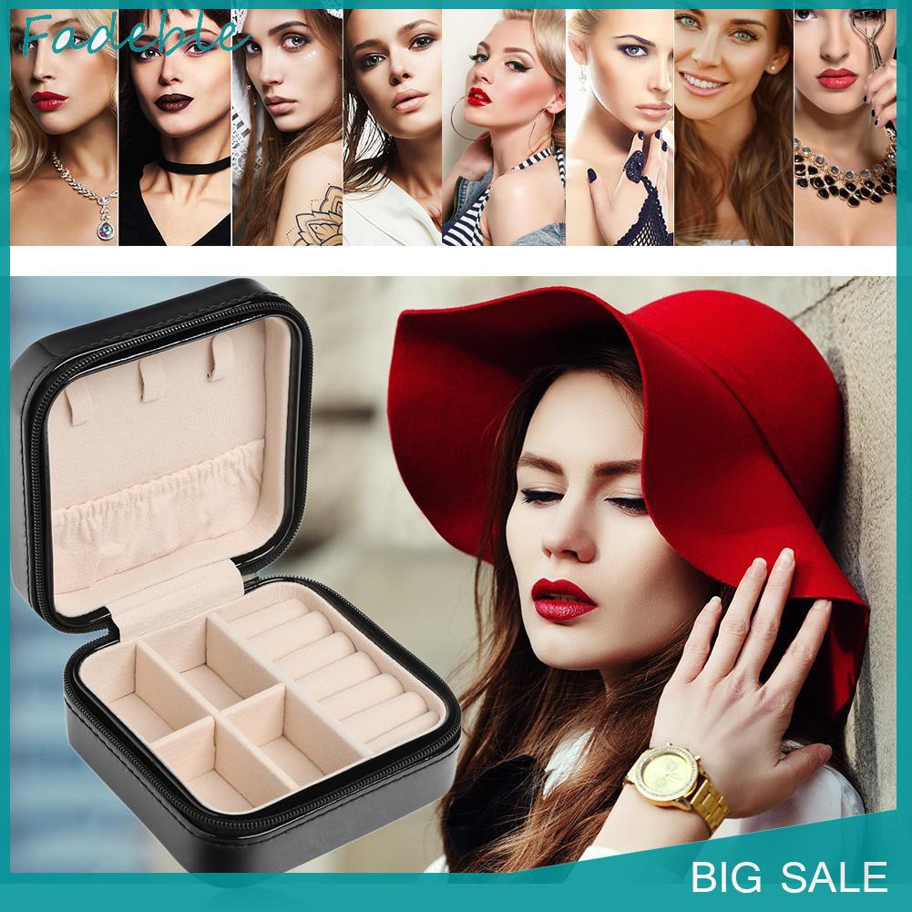 Hộp Đựng Trang Sức Bằng Da Pu