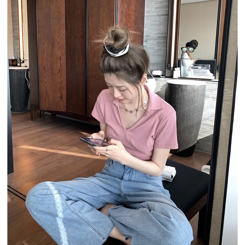 Áo Croptop Ngắn Tay Cổ Chữ V Ôm Dáng Gợi Cảm Dành Cho Nữ | BigBuy360 - bigbuy360.vn