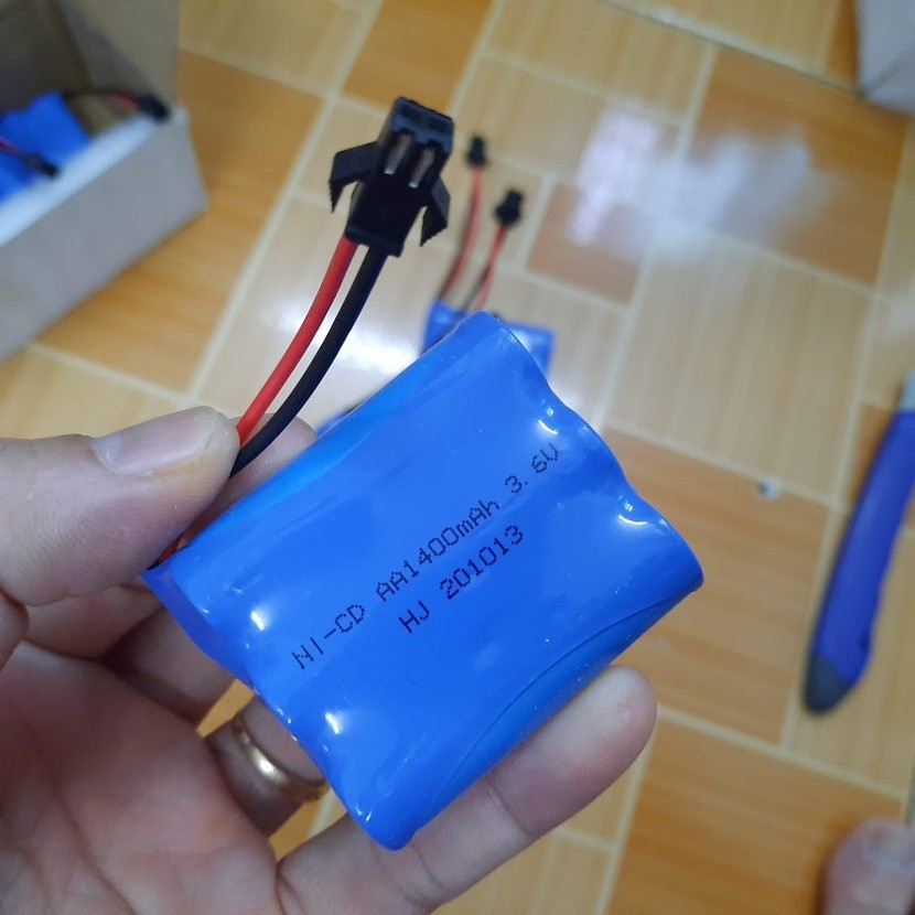 Pin xe điều khiển 3.6v dung lượng 1400mAh cổng SM