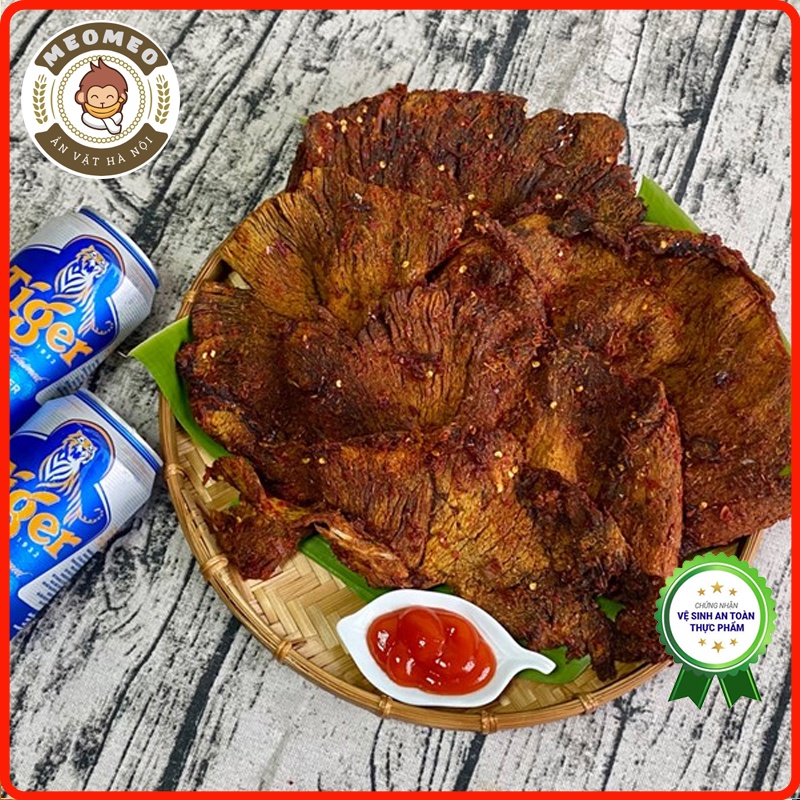 Khô bò miếng, thịt bò khô 300g loại ngon, bò khô miếng chuẩn vị MEOMEO đồ ăn vặt Hà Nội, tốt cho sức khỏe, ít béo | BigBuy360 - bigbuy360.vn