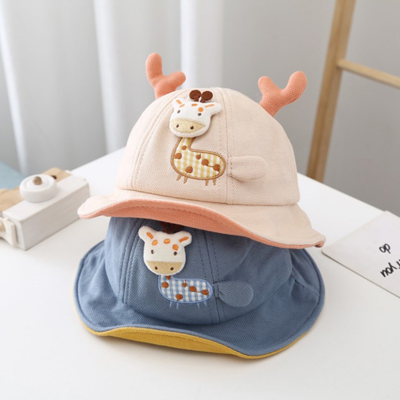 Mũ tròn vành thiết kế dễ thương cho bé
