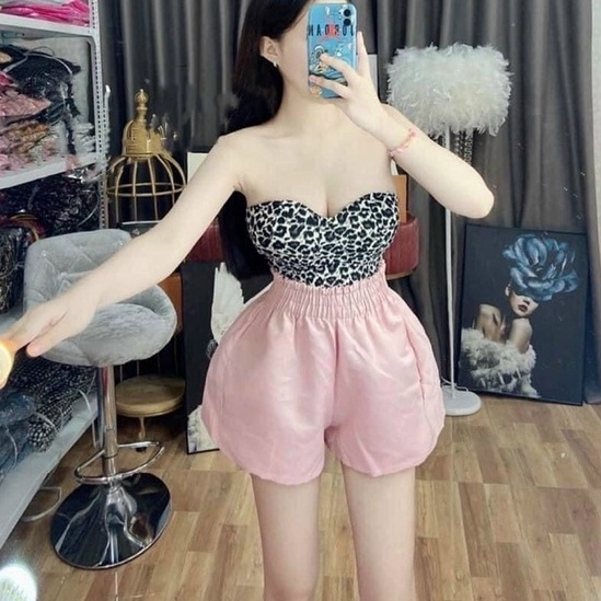Quần đùi nữ ống rộng kaki mềm có túi lưng thun co dãn