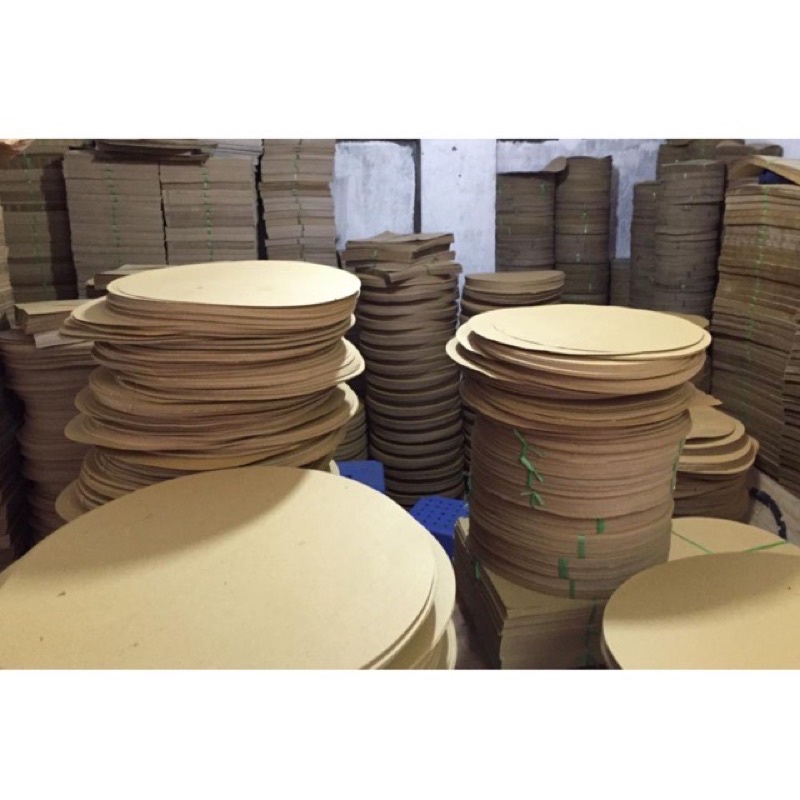 1Kg Giấy Lót Lồng Chim 2 Loại Vuông Tròn Nhiều Sz Giá Rẻ