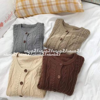 Cardigan len vặn thừng khuy