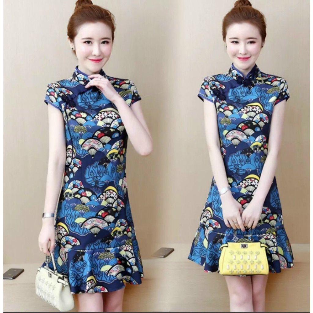 Đầm Cổ Tàu Xòe Đuôi Cá In Họa Tiết Quạt